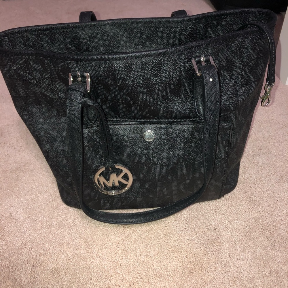 Michael Kors logo medium pocket tote bag